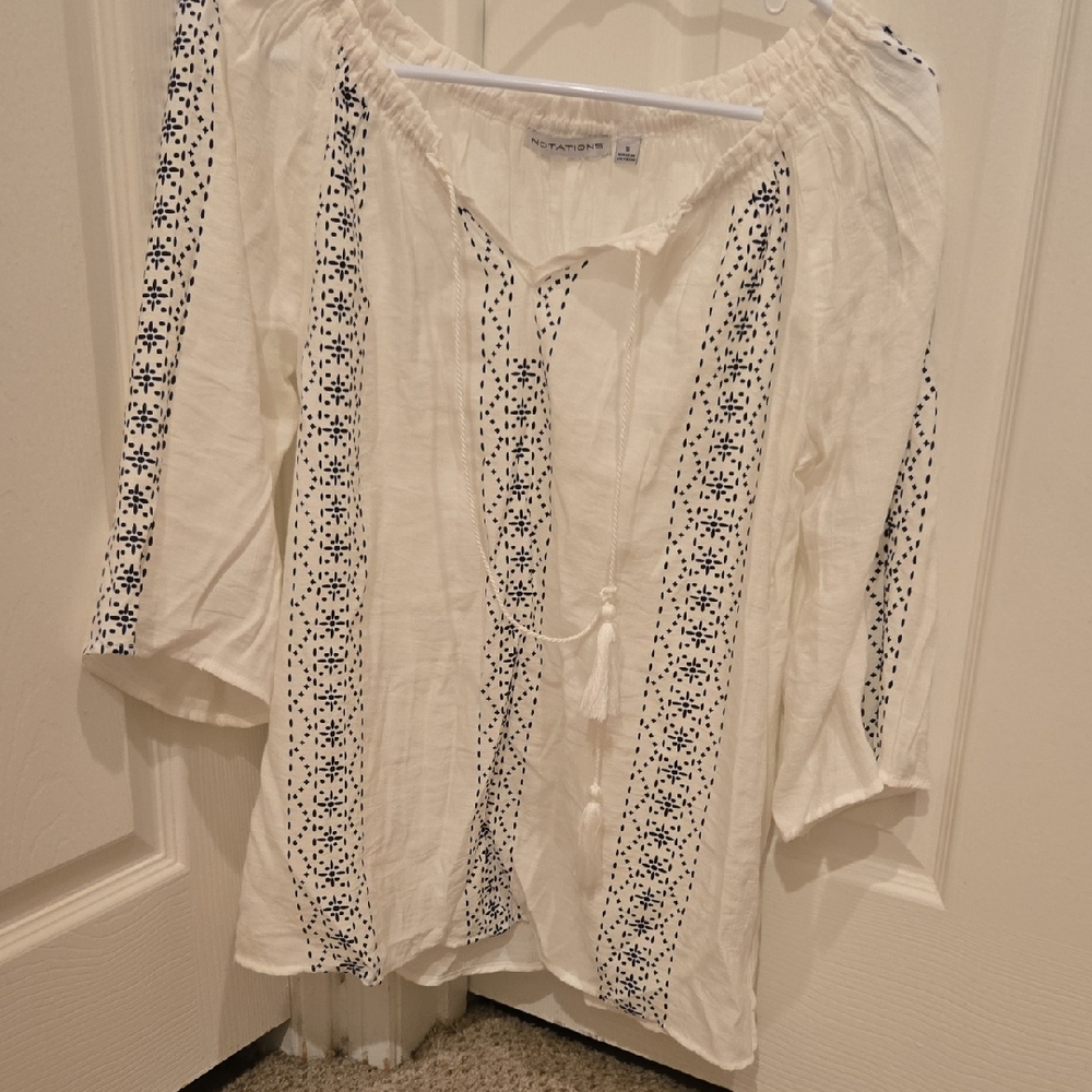 Notations White and Navy Patterned Blouse Nwot Size S